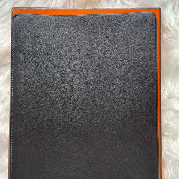 HERMES Station Veau Swift iPad Case - Picture 12 of 16